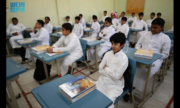 Back to School: UAE Banks Offering School Fee Instalment Plans for Parents